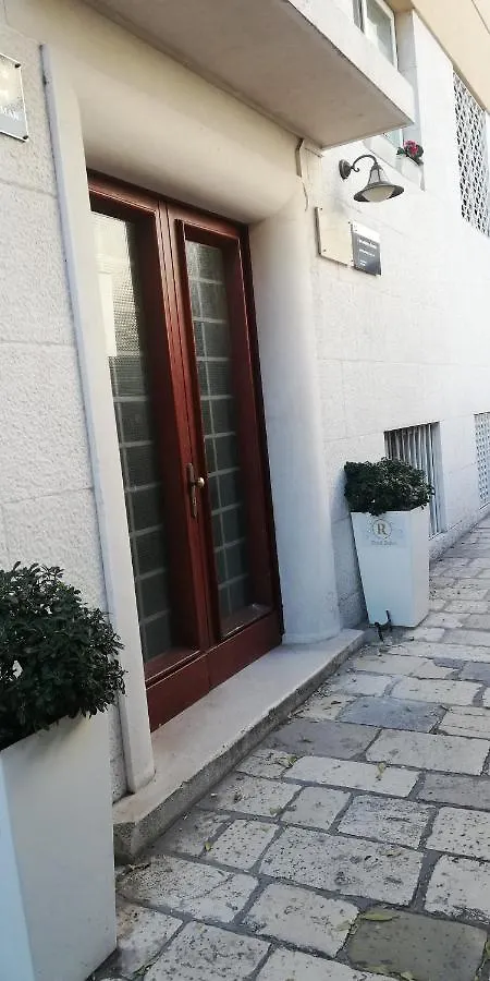 Apartments Smile Split